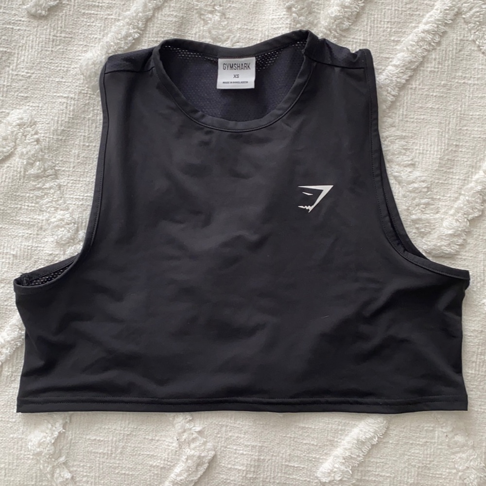 GYMSHARK workout crop top with mesh backing